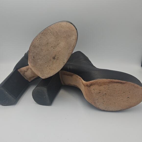 L.K. BENNETT BLACK LEATHER ANKLE PLATFORM BOOTIES Size 37 - Picture 8 of 9